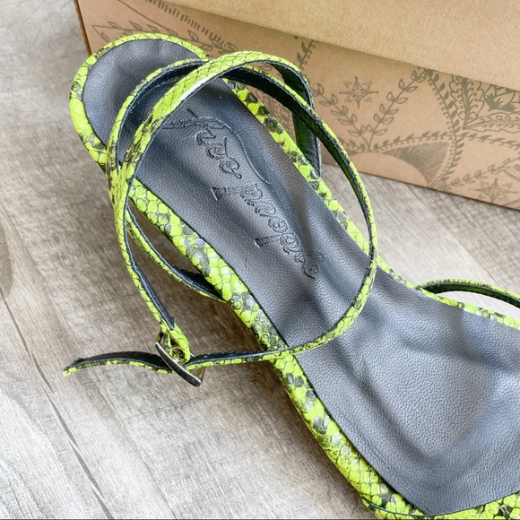 NIB Free People Salina Y2K Strappy Kitten Heels 36 - Picture 6 of 7